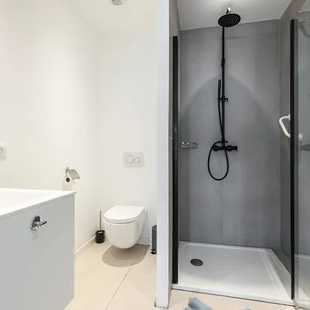 Royal Riviera דירה